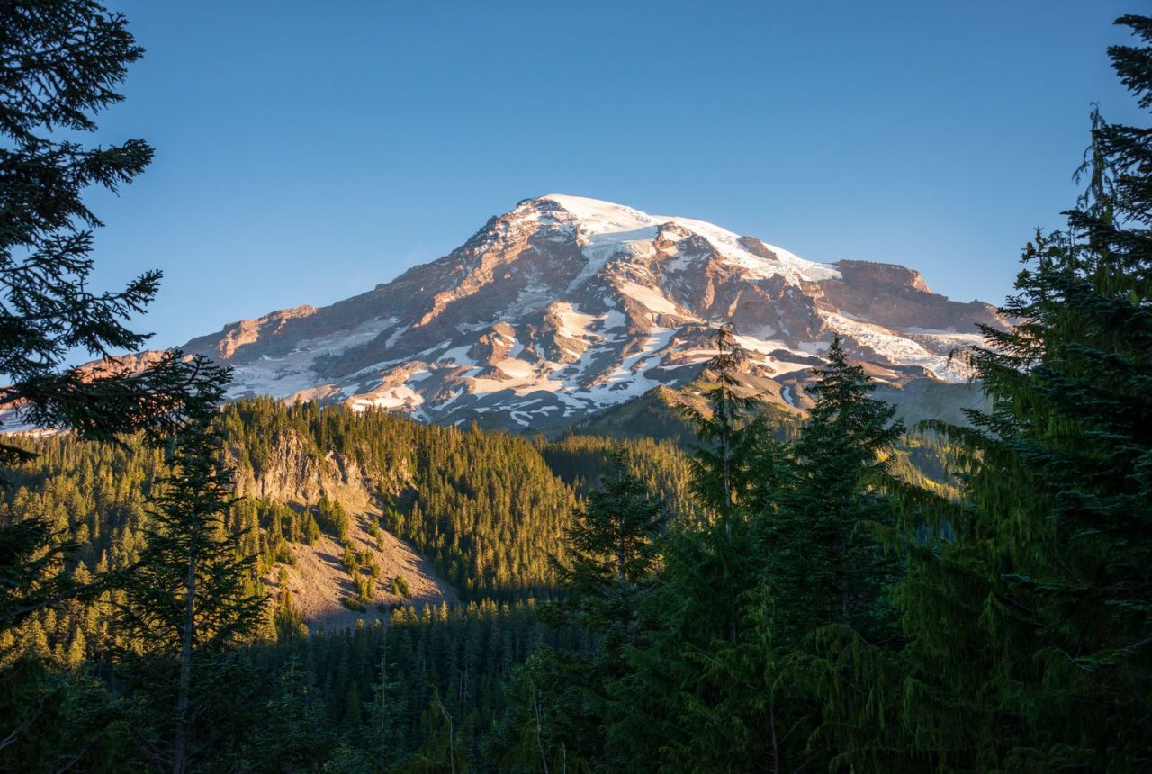 Seattle · Mt.rainer · Mt.st.helens · Portland (281 Km)
