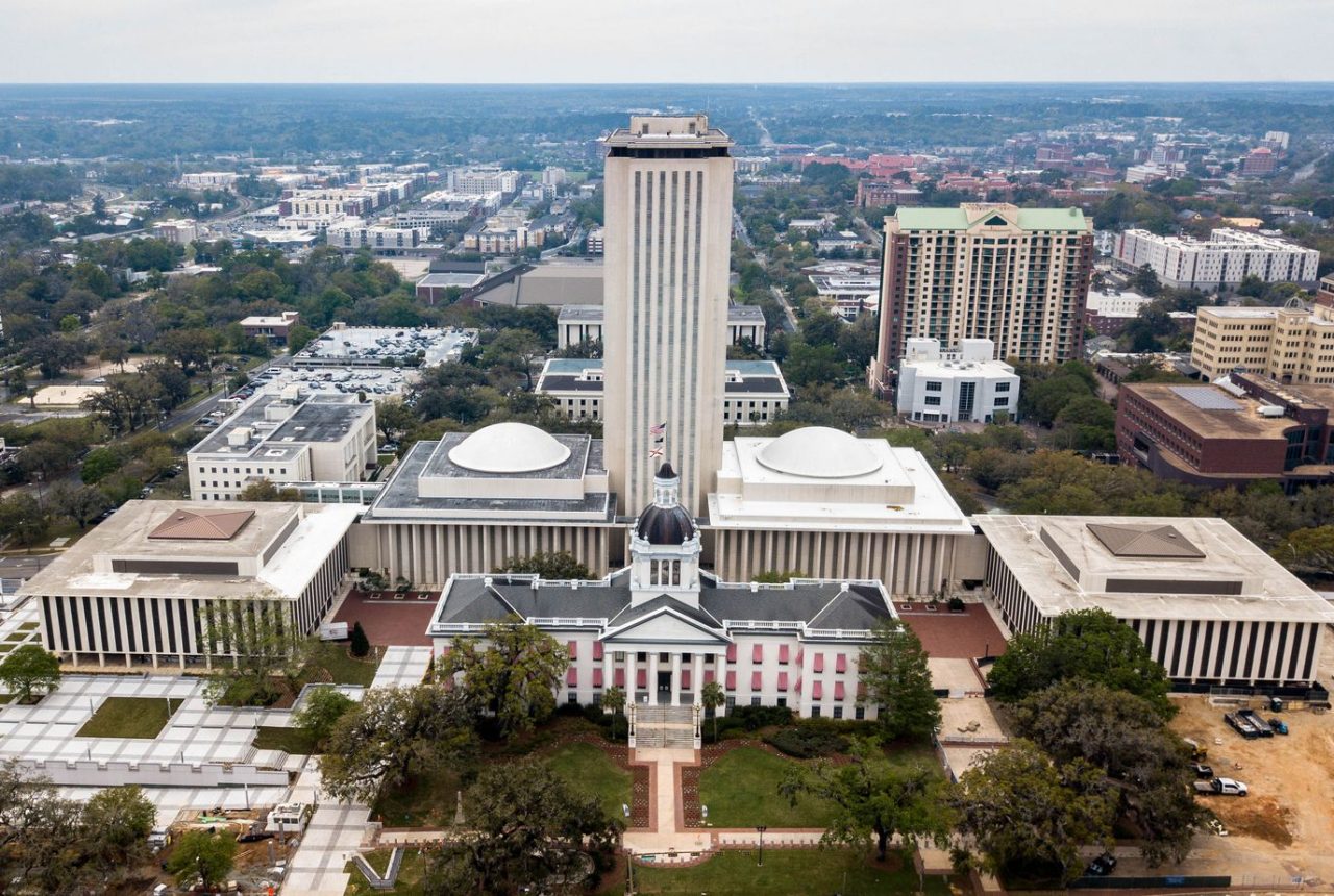 Tallahassee · Orlando (413 Km)