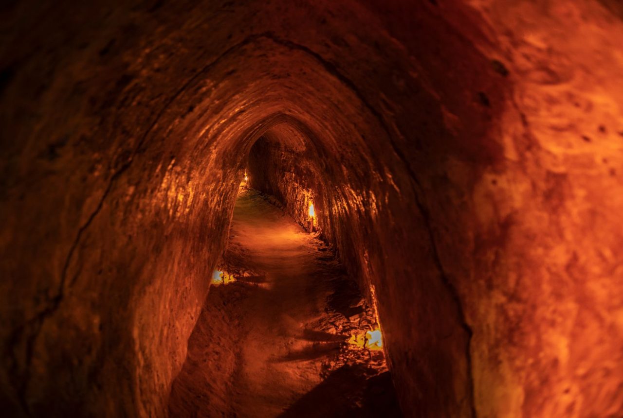 Ho Chi Minh · Tunnel Di Cuchi · Hue
