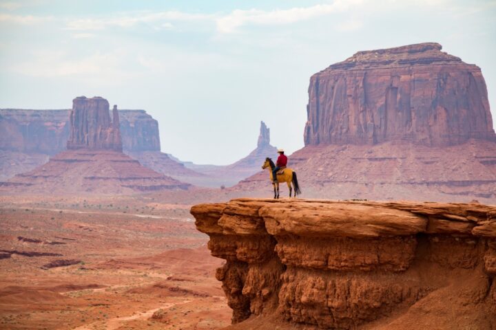 fillm-girati-monument-valley-utat