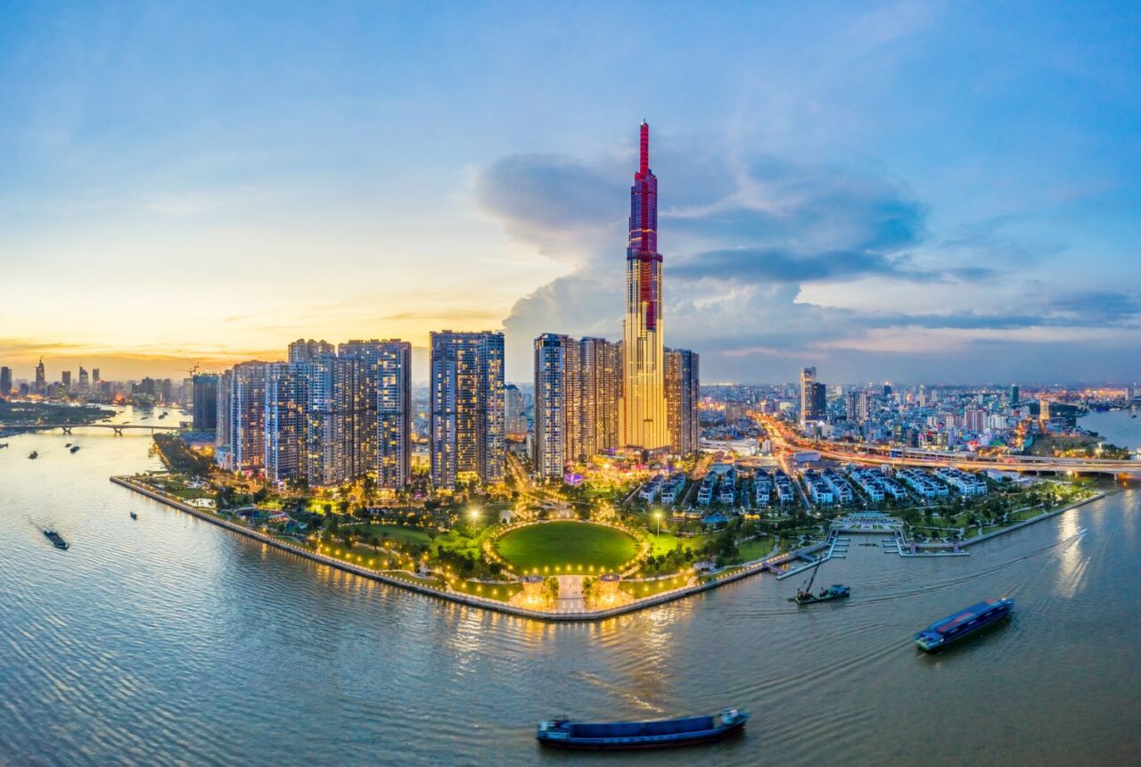 L'ansa del fiume Saigon con il Landmark 81, Ho Chi Minh